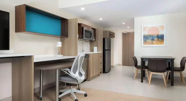 Люкс c 1 комнатой Home2 Suites By Hilton Boston Franklin