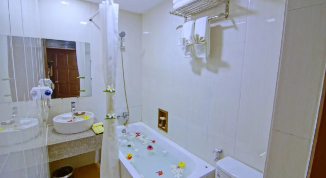 Номер Superior Hotel Yadanarbon Bagan