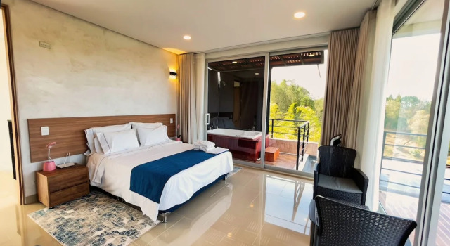 Полулюкс Arvum Hotel Boutique