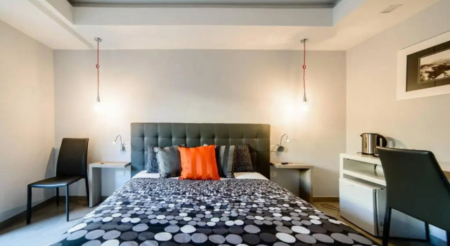 Номер Deluxe Riviera Luxury Suites