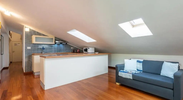 Favonio 67 - Private Solarium in the City, Забронировать Отель Отели Кальяри с парковкой, Парковка