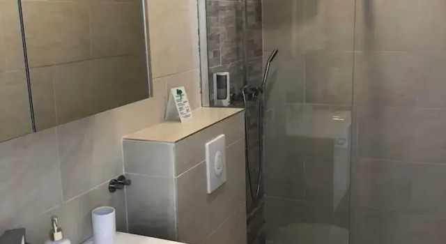 Номер Economy Enjoyit Rooms