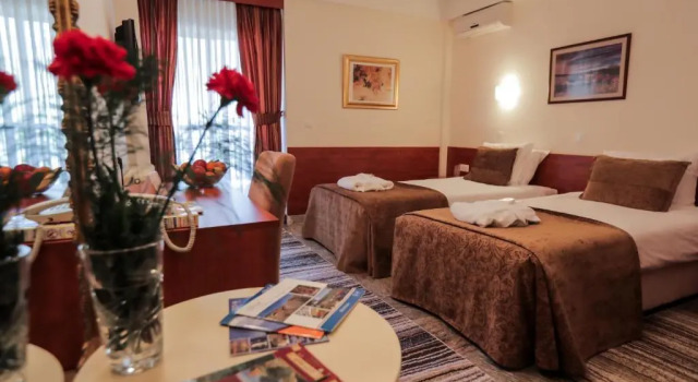 Двухместный номер Standard с балконом Hotel Sileks