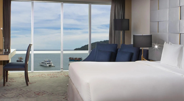 Двухместный номер Standard с видом на море Le Meridien Kota Kinabalu