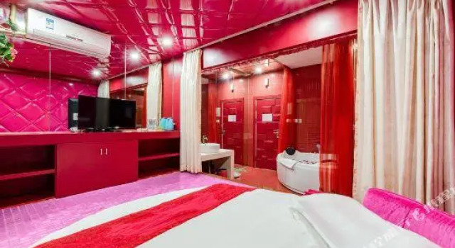 My Riad Love Hotel(Kunming Henglong Plaza ), Prenota Hotel Panlong Kunming