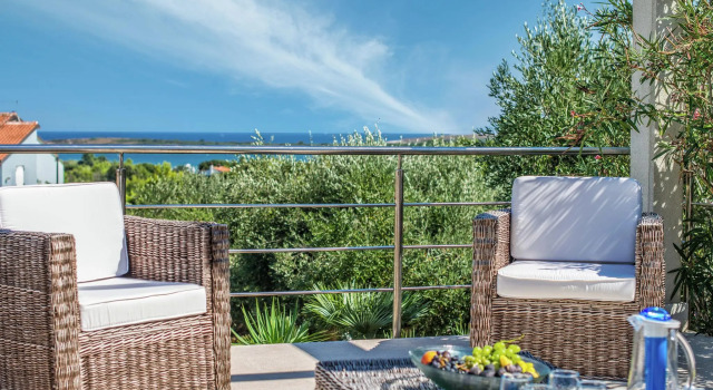 Spacious Detached Villa with Pool near Pula with sea View, Reserva ahora Villa Hoteles en Pula con aparcamiento, Aparcamiento