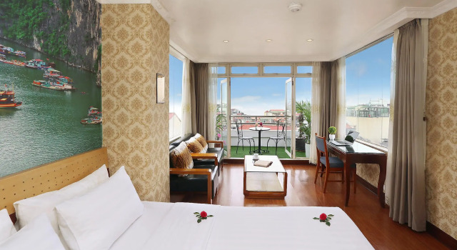 Трёхместный номер Superior Hanoi House Hotel & Travel