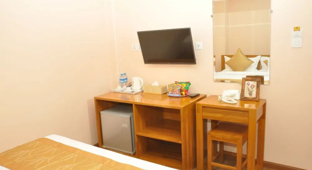 Номер Deluxe Royal Landmark Hotel