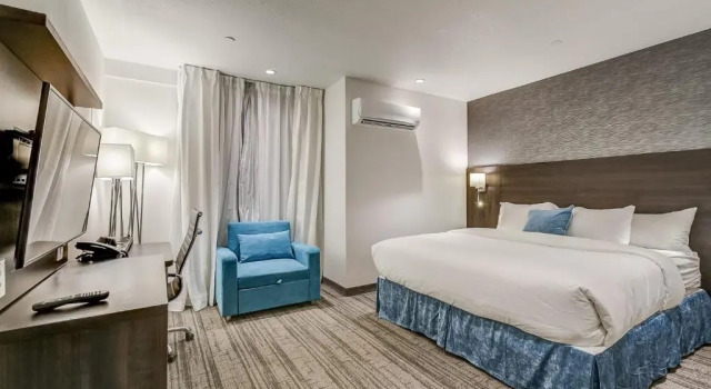 Студия EST Hotel