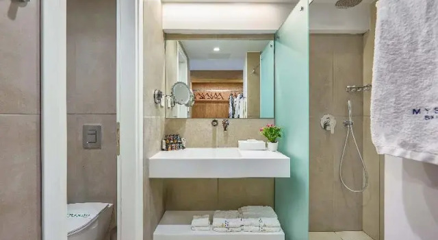 Двухместный номер Standard с балконом Mystery Skiathos Luxury Residence