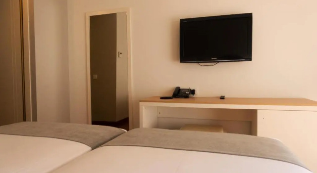 Номер Superior Hotel Monterrey Costa
