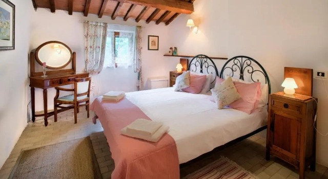 Коттедж с 3 комнатами Borgo Canapegna - "La quercia doro" private pool in the heart of Le Marche