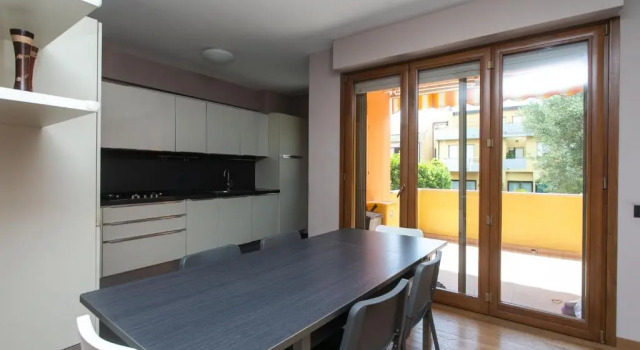 S233 - Sirolo, meraviglioso trilocale con giardino, Rezervovat Hotel Sirolo 