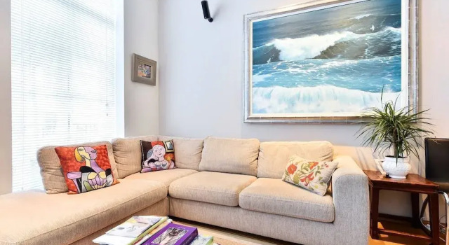 Elegant 3 bed apt With Rooftop Terrace in Pimlico