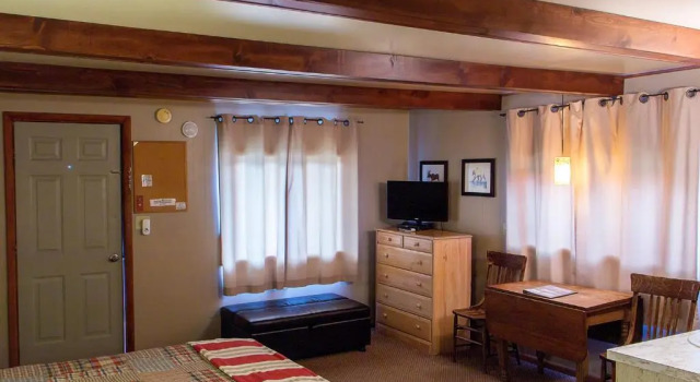 High Country Motel and Cabins, Buchen Sie Motel Motels in Montana, Motel