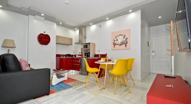 Студия с балконом The Zentral Arenal Suites