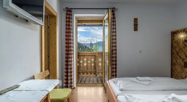 Апартаменты с 2 комнатами с балконом и с видом на озеро Das Eulersberg Apartments & Chalets