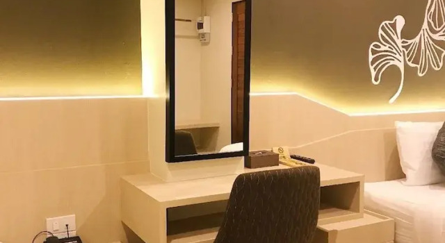 Номер Superior SJ Miracle Hotel