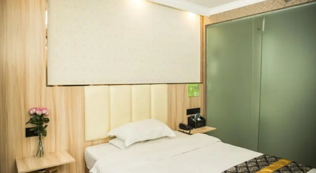 Двухместный номер Standard GreenTree Inn Jinhua South Railway Station