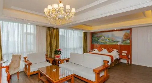 Люкс Vienna Classic Hotel Kongtong Avenue