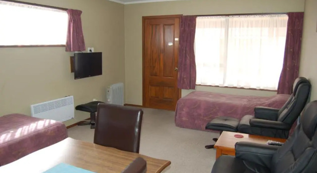 Апартаменты Carisbrook Motel