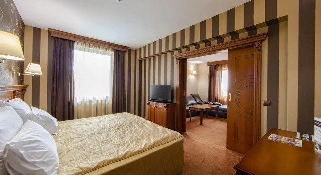 Люкс с красивым видом из окна Spa Hotel Ezeretz Blagoevgrad