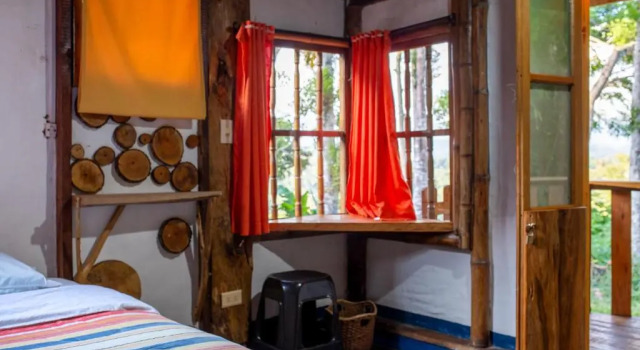 Номер Standard с балконом и с красивым видом из окна Hostel Casa de Nelly