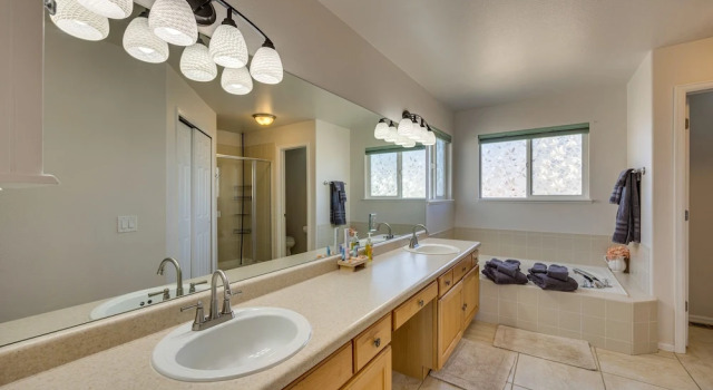 Коттедж Colorado Vacation Rental w/ Private Hot Tub