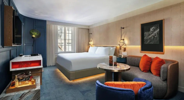 Номер Premier Hotel de la Poste - French Quarter, A Renaissance Hotel