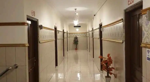 AOE Hotel dan Karaoke