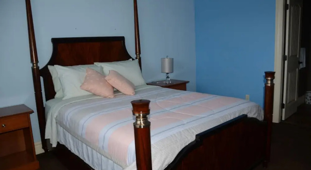 The Vacation House, Buchen Sie Hotel Penticton 