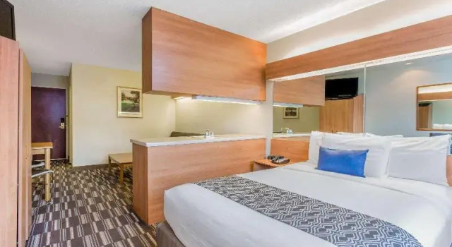 Номер Standard Microtel Inn & Suites by Wyndham Lillington/Campbell University