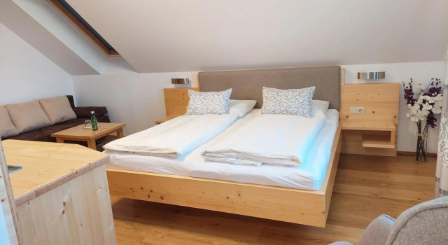 Glatz Haus Siegesbrunn, Book Hotel Bad Waltersdorf East Styria