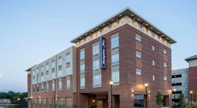 Hampton Inn Greer Greenville, Sc, Забронировать Отель Грир Южная Каролина, рядом с Historic Greer Depot