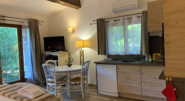 Студия Comfort LA BASTIDE DU BAOU