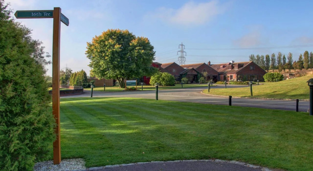 Best Western Plus - Magnolia Park, Rezervați Hotel Hoteluri în Gloucestershire cu parcare, Parcare