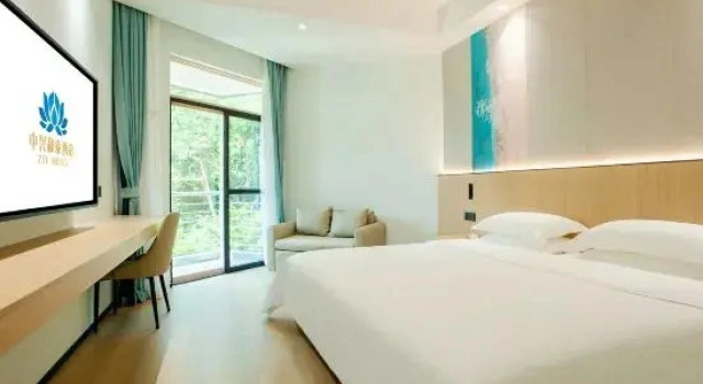 Двухместный номер Superior с балконом и с видом на окрестности ZTE Hotel Da Mei Sha