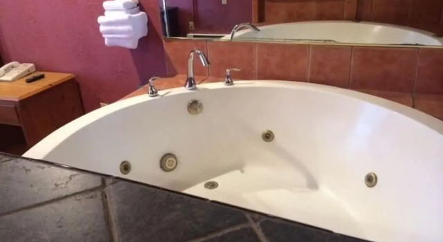 Номер Standard Pink Fountain Motor Inn