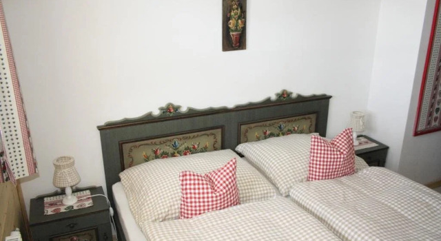 Ferienhaus Gertrud, Забронировать Отель Отели Тироля 3 звезды, 3*