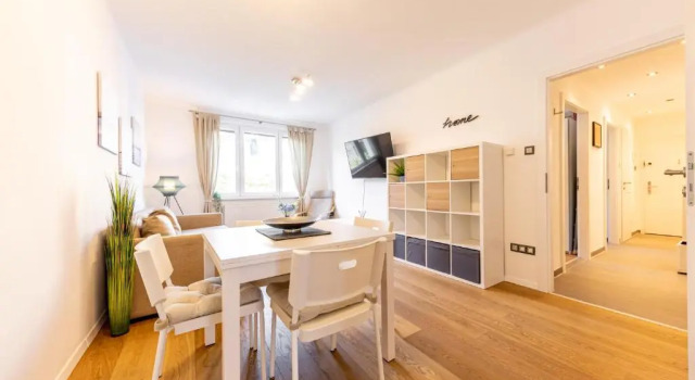 Апартаменты BRIGHT + CENTRAL near Belvedere by JR City Apartments