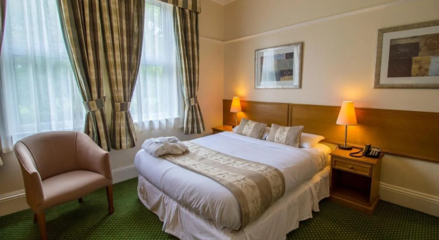 A Park View Hotel