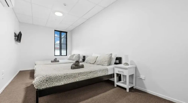 Студия Onehunga Suites