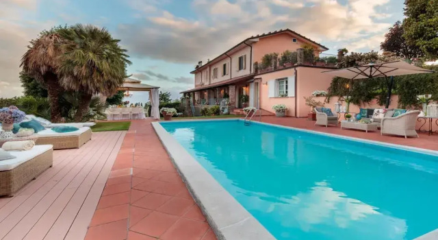 Villa Dana in Segromigno in Monte