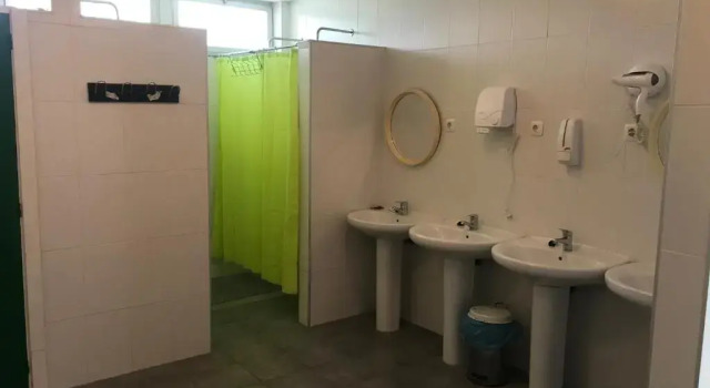 Кровать в общем номере Albergue Ciudad de Archidona