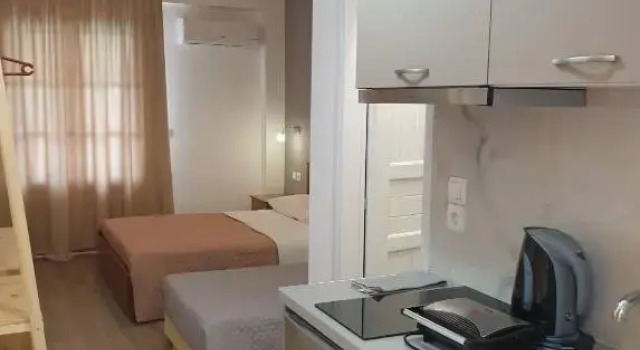 Студия Apart-Hotel Llazari