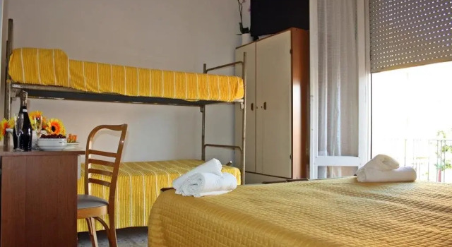 Hotel Shaka, Забронировать Отель Риваззурра Римини