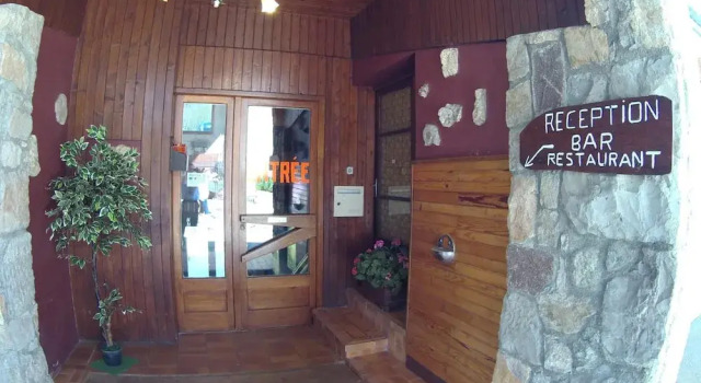 Boustigue Hotel, Prenota Hotel Hotel a Alvernia con parcheggio, Parcheggio