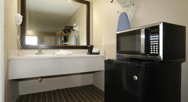 Двухместный номер Deluxe Red Roof Inn Panama City Beach