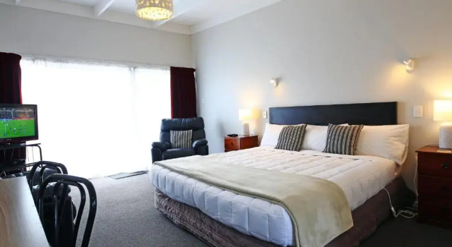 Студия 289 Midway Motel