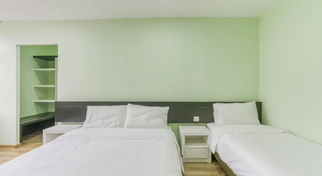 RedDoorz Suites @ Kembangan, Book Hotel Singapore Singapore